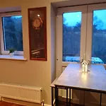 Lägenhet Ally's Townhouse In